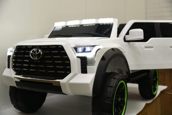 Toyota Tundra with Remote Control