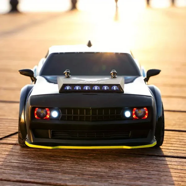 1/16 RC Drift Car with 4wd  High Speed Remote Control Cars, Drift Racing car with Lights and  Rechargeable Battery - Image 26