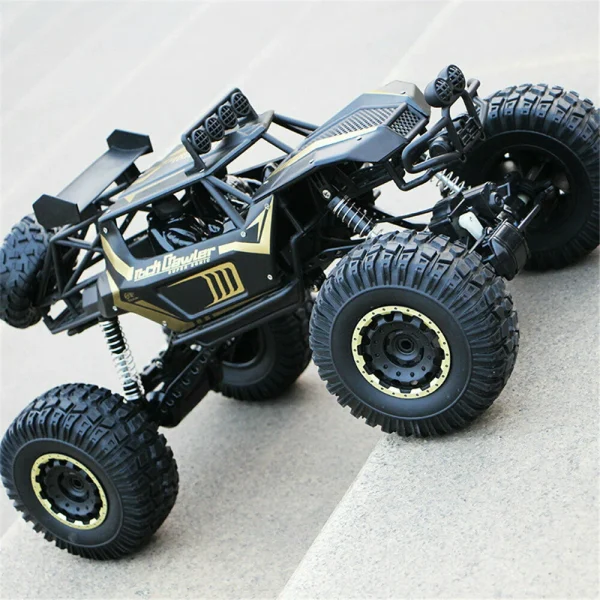 1:8 SCALE   2.4G  RC Car Electric Off-Road Race 4WD Truck Rock Crawler - Image 4