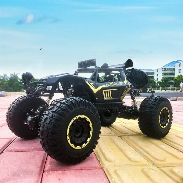 1:8 SCALE   2.4G  RC Car Electric Off-Road Race 4WD Truck Rock Crawler - Image 5