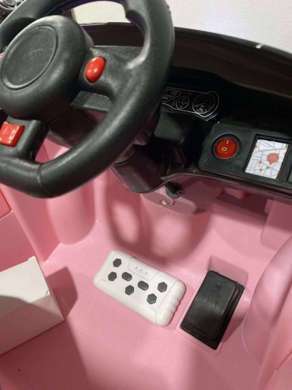 Electric Kids car 6 Volts with remote control - Image 11