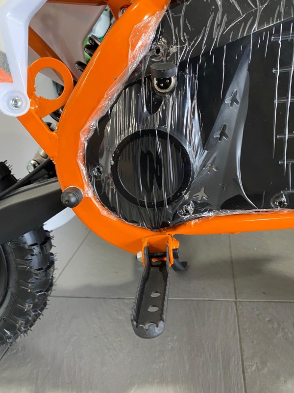 Electric Dirt Bike 36 volts with 500 Watts Brushless Motor - Image 13