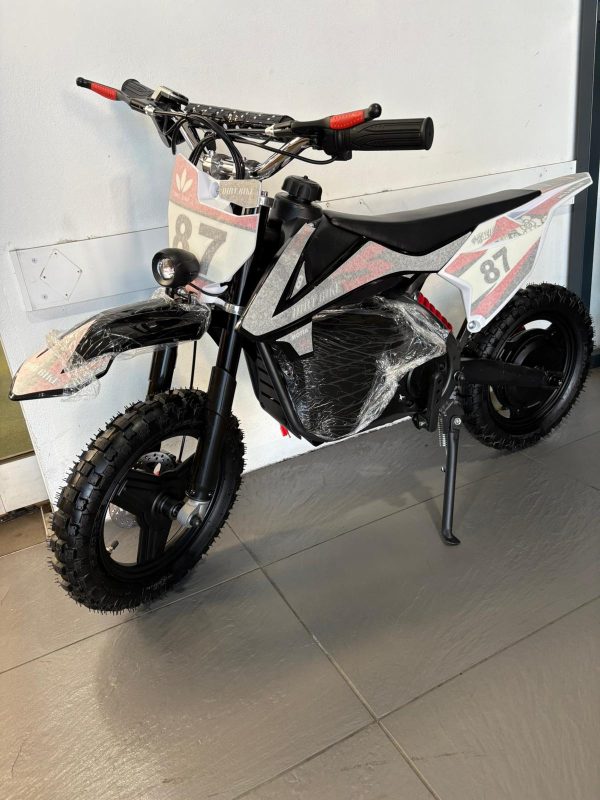 Electric Dirt Bike 36 volts with 500 Watts Brushless Motor. - Image 39