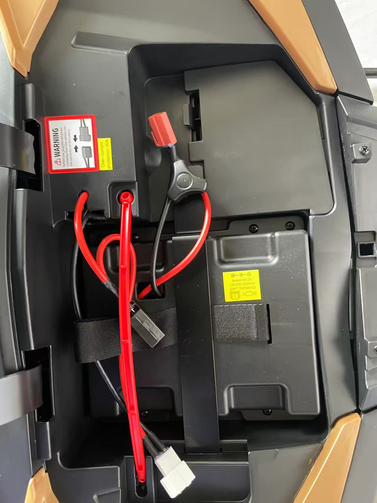 Rechargeable Battery with Box – 24V 14Ah - Image 6