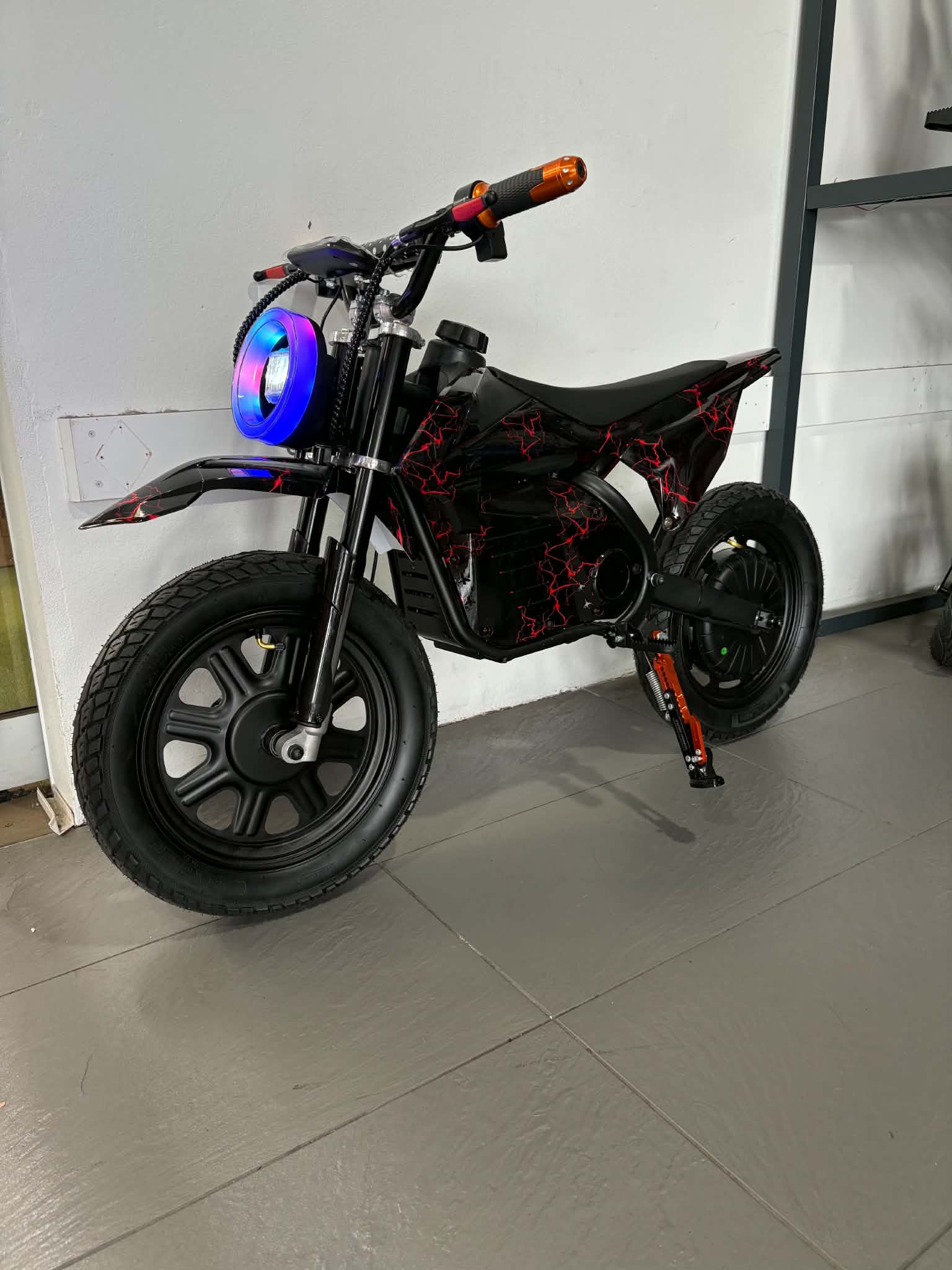 48V Electric Dirt Bike – 800W Brushless Motor- Free Chain - Image 10