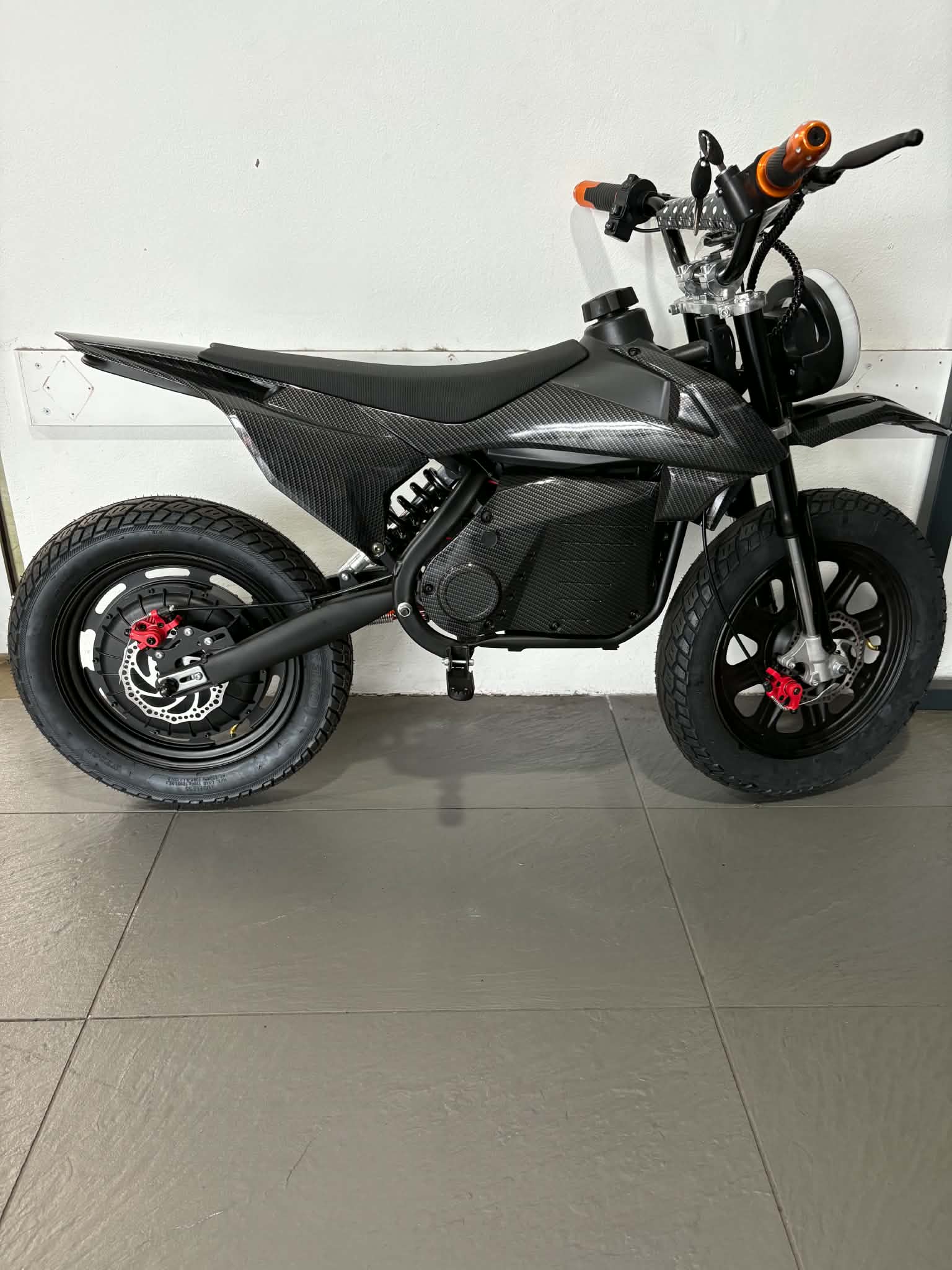48V Electric Dirt Bike – 800W Brushless Motor- Free Chain - Image 2