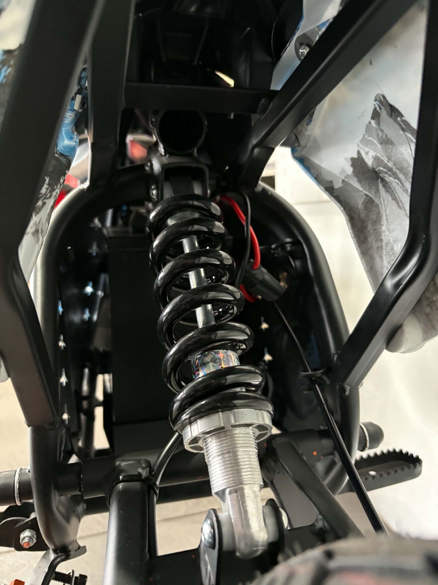 48V Electric Dirt Bike – 800W Brushless Motor- Free Chain - Image 32