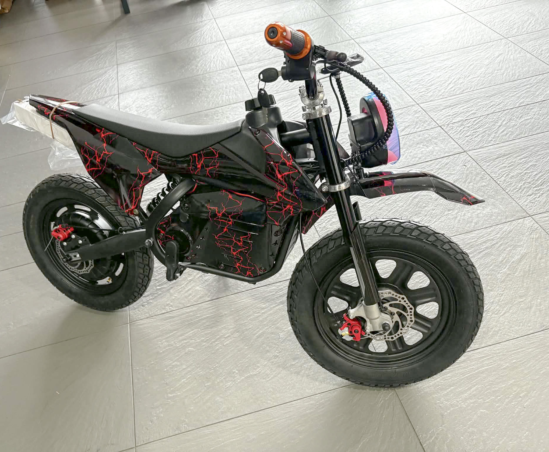48V Electric Dirt Bike – 800W Brushless Motor- Free Chain - Image 11