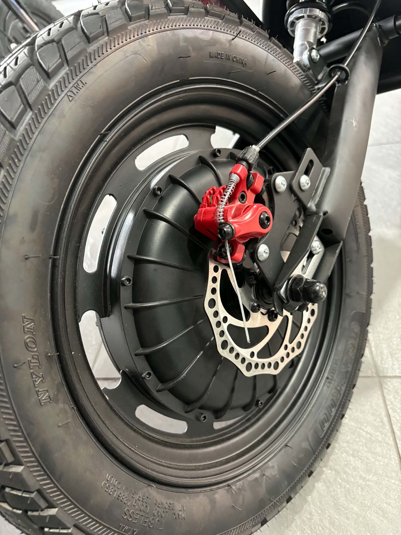48V Electric Dirt Bike – 800W Brushless Motor- Free Chain - Image 7